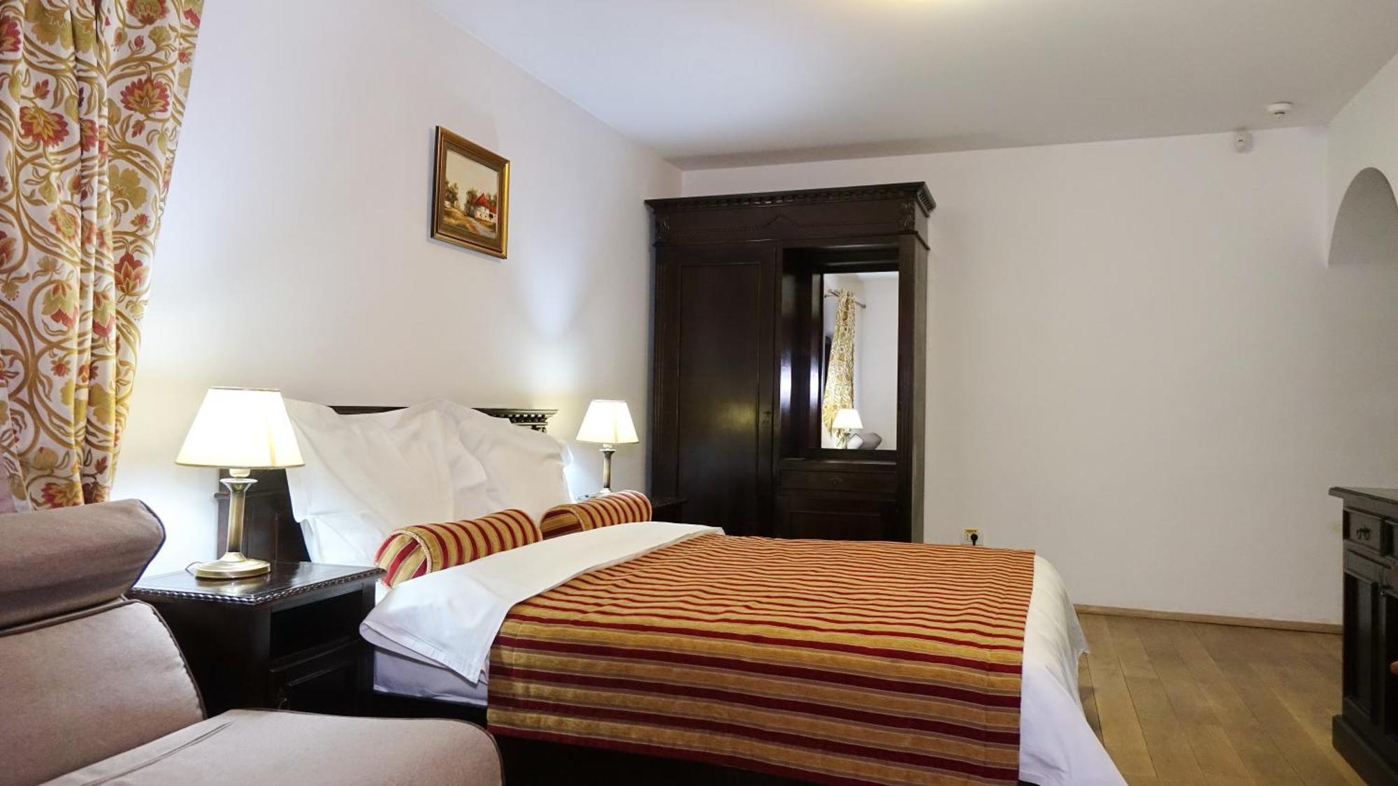 Vila Leonida - Resort Leonida Буштени Экстерьер фото